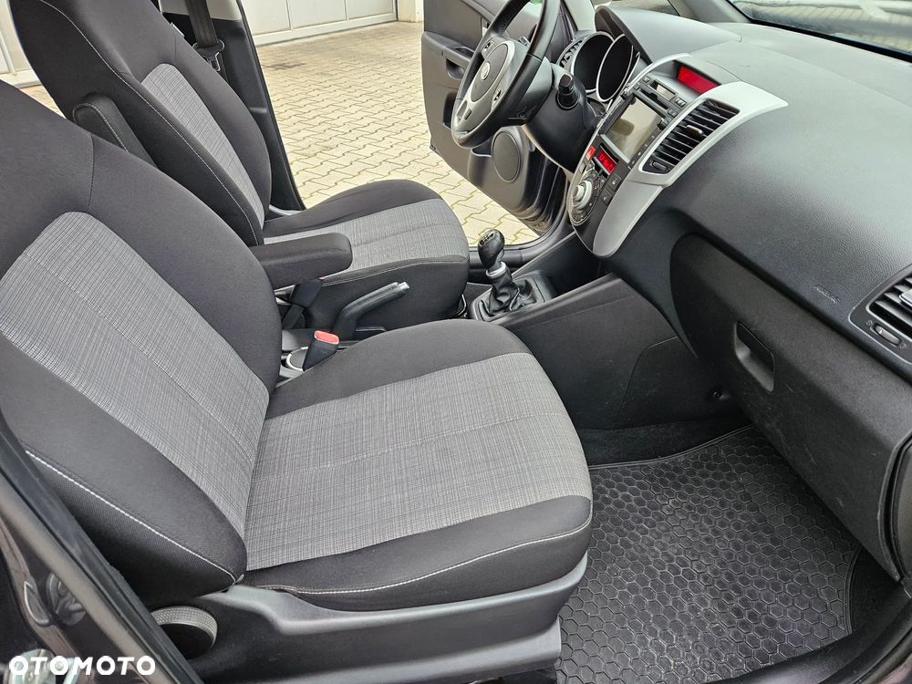 Kia Venga 1.6 CVVT ISG Spirit - 19