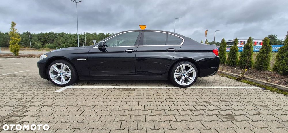 BMW Seria 5 520d - 5