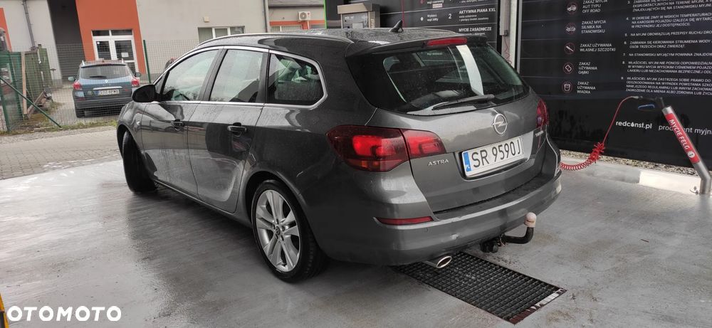 Opel Astra 1.4 T Cosmo - 2