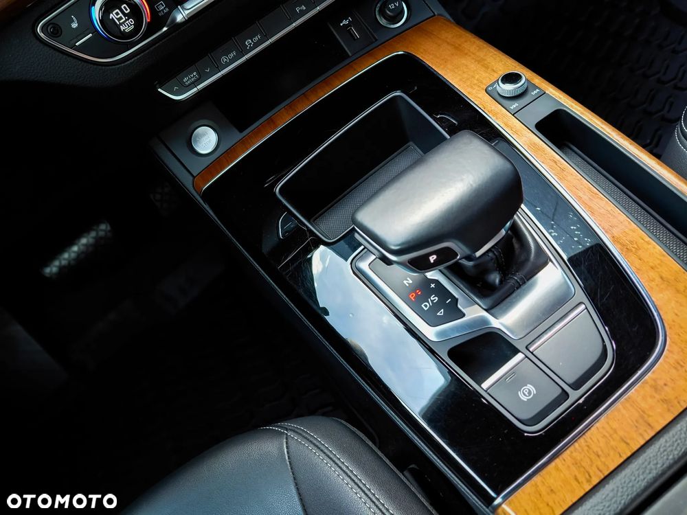 Audi Q5 45 TFSI quattro S tronic - 23