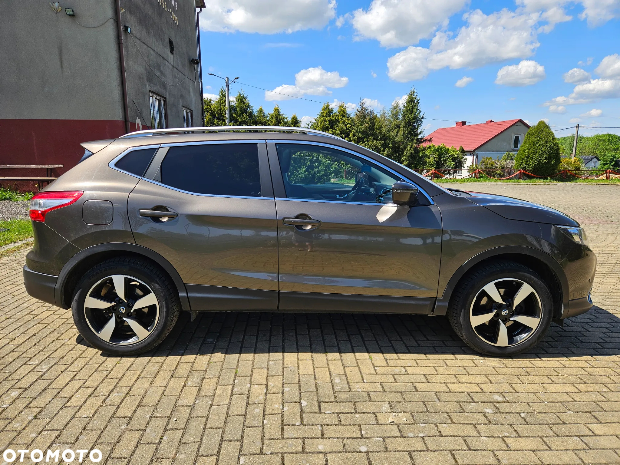 Nissan Qashqai 1.2 DIG-T N-Connecta EU6 - 6