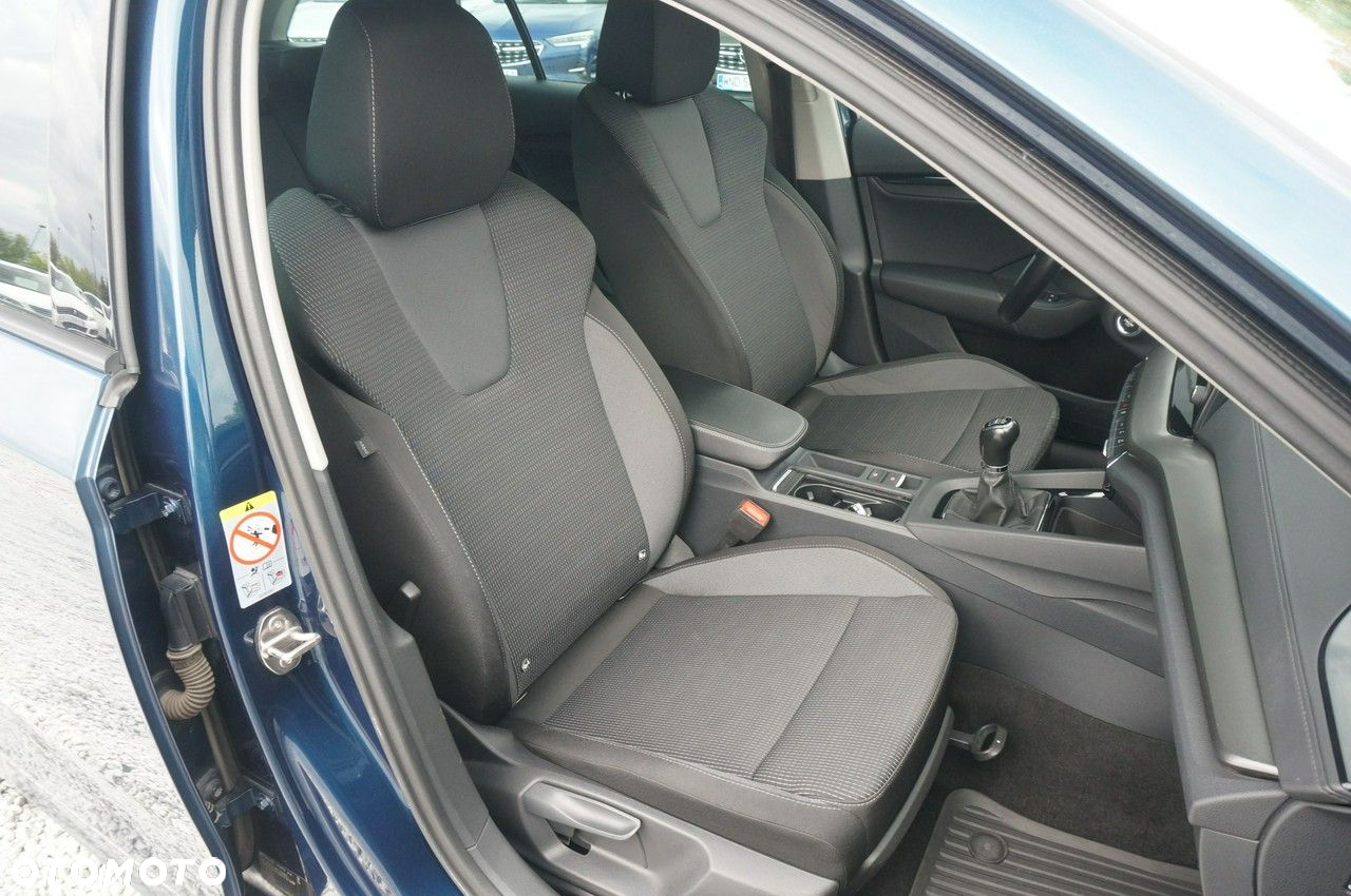 Skoda Octavia 2.0 TDI Ambition - 29