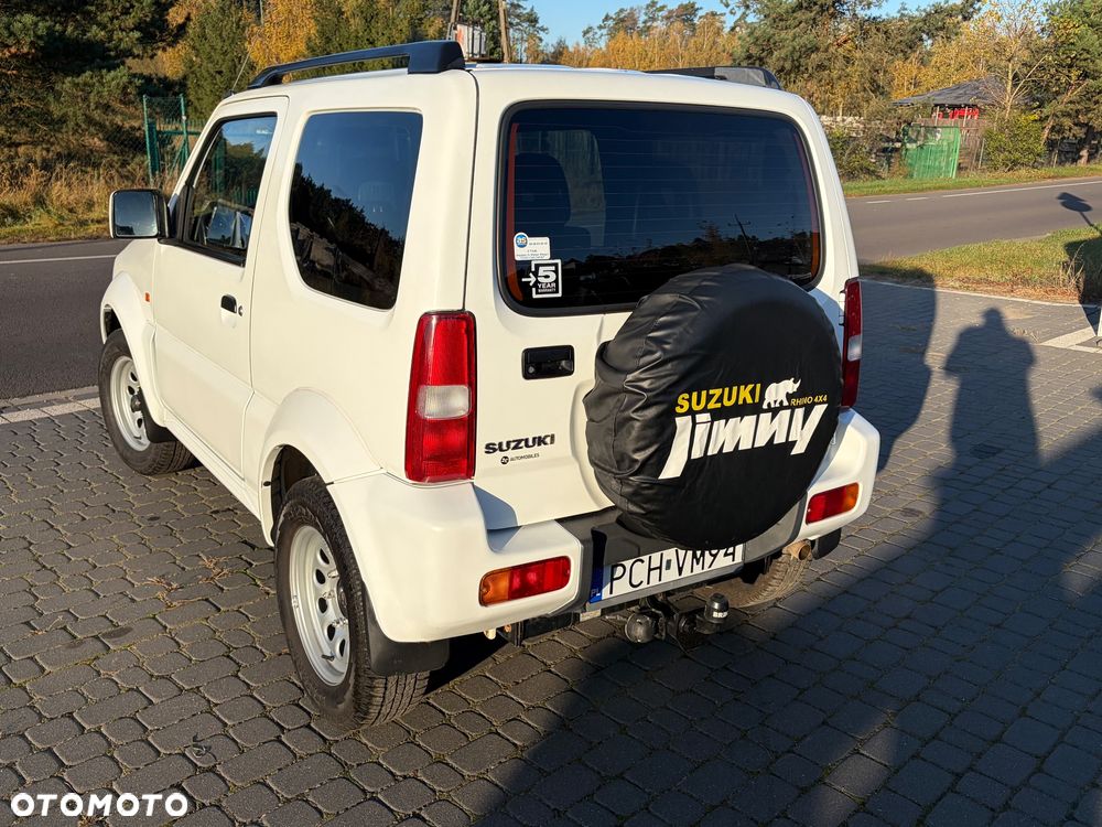 Suzuki Jimny 2011 photo 5