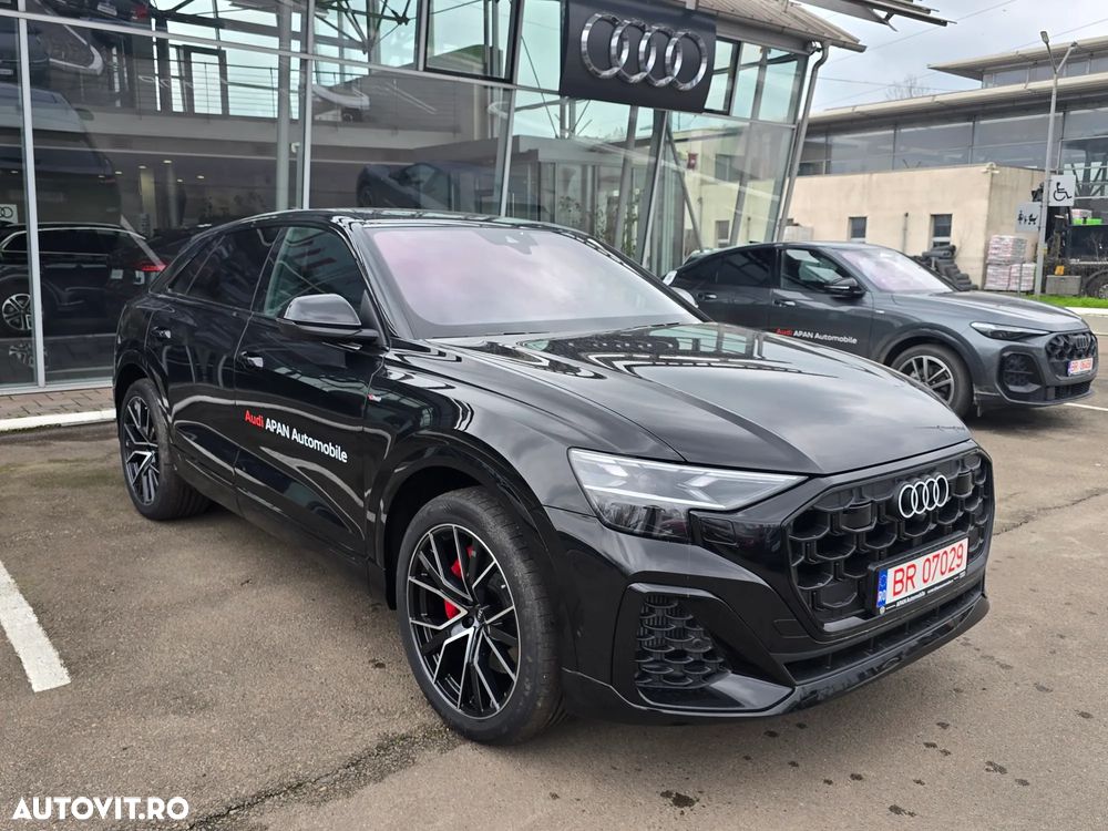 Audi Q8 55 TFSI e quattro Tiptronic PHEV - 4