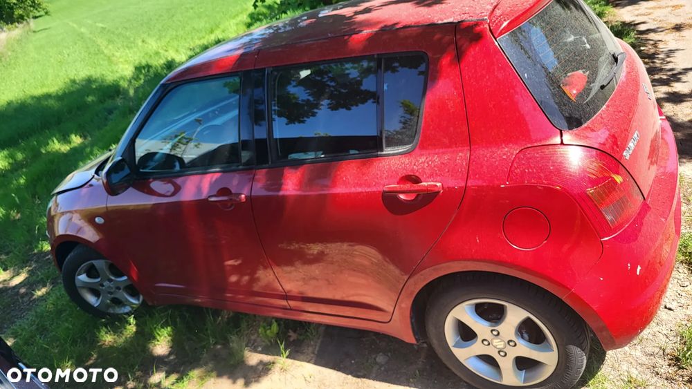 Suzuki Swift - 6