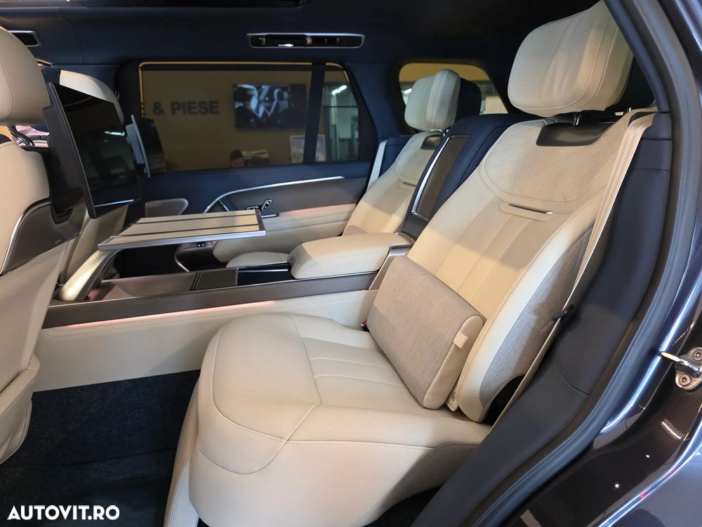 Land Rover Range Rover 4.4 V8 P615 LWB MHEV SV - 15