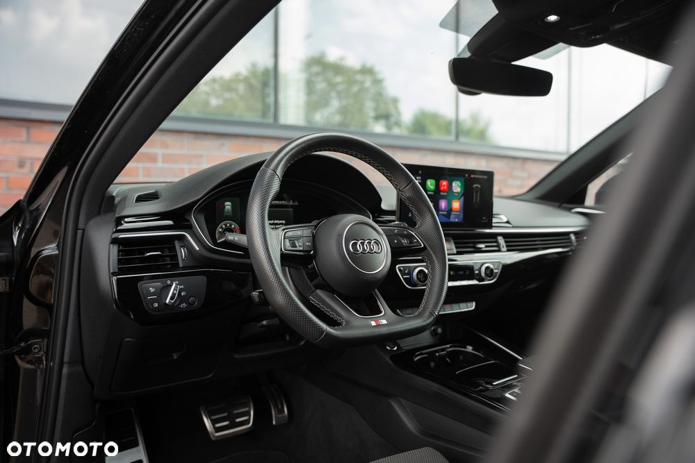 Audi A4 Avant 35 TFSI S tronic S line - 24