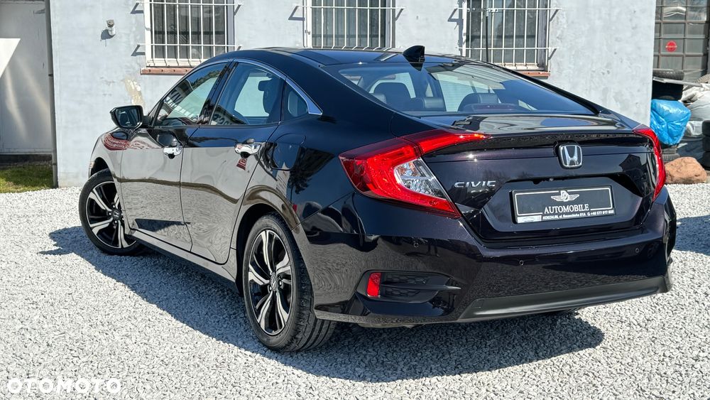 Honda Civic 1.5 i-VTEC Turbo Executive - 3