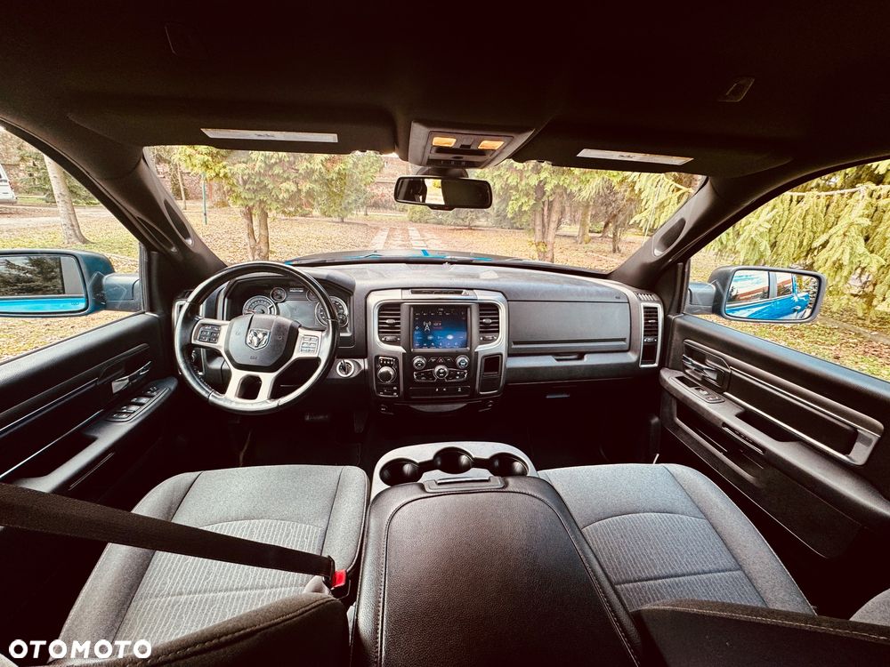 Dodge RAM 1500 5.7 4x4 - 9