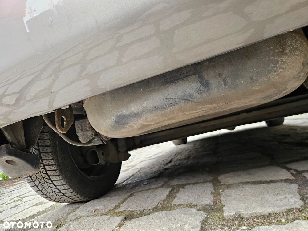 Toyota Corolla Verso - 22