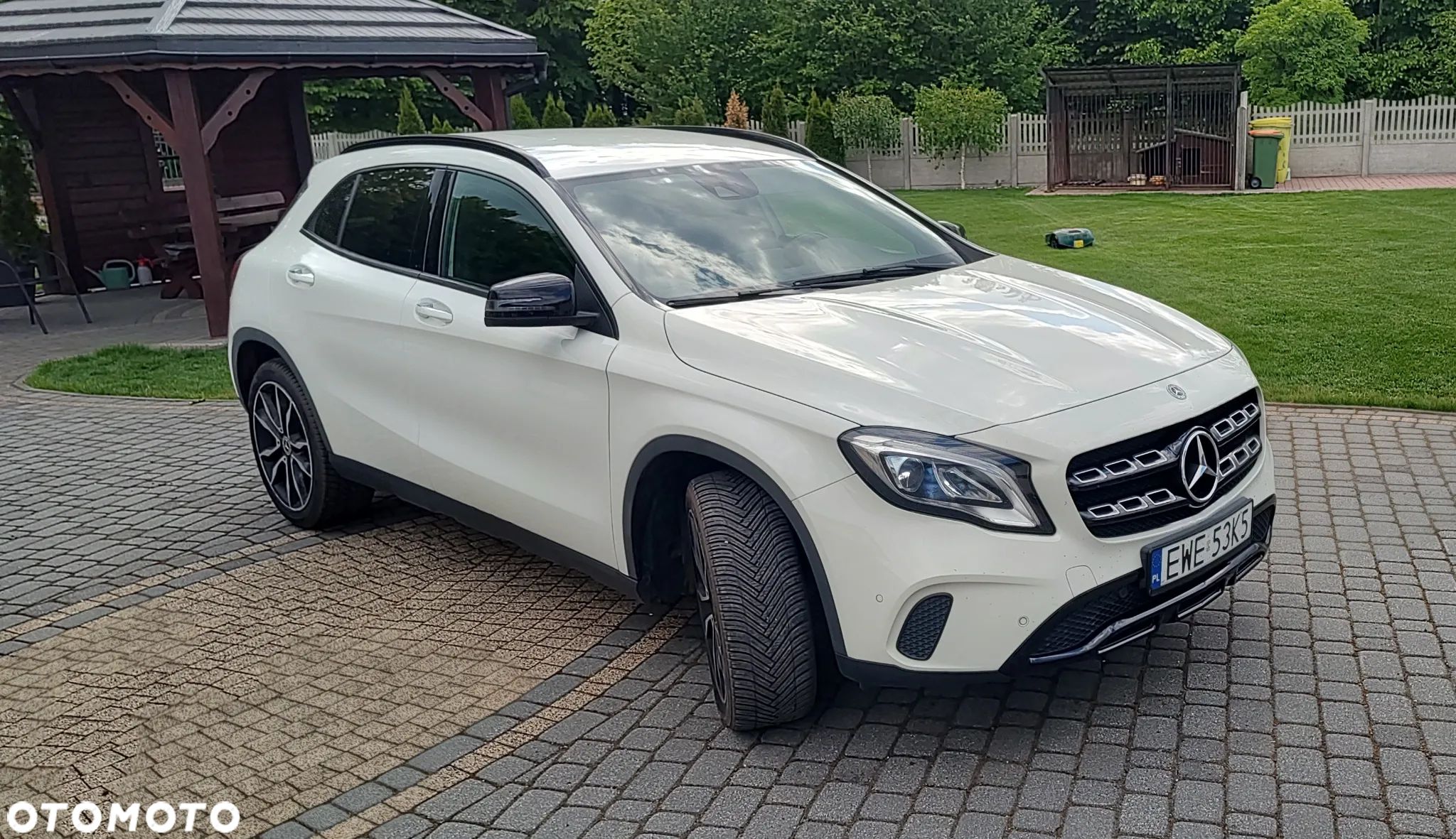 Mercedes-Benz GLA 180 d 7G-DCT - 1