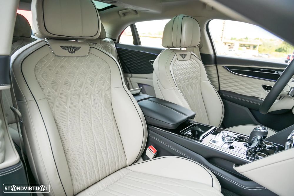 Bentley Flying Spur W12 - 16