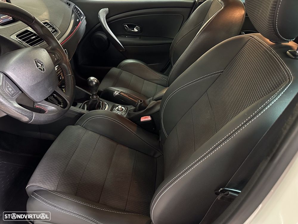 Renault Mégane Sport Tourer 1.5 dCi GT Line SS - 11