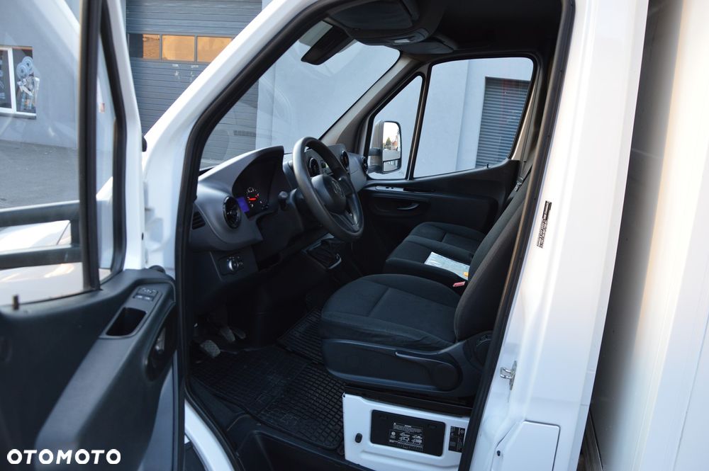 Mercedes-Benz SPRINTER 314 414 514 - 7