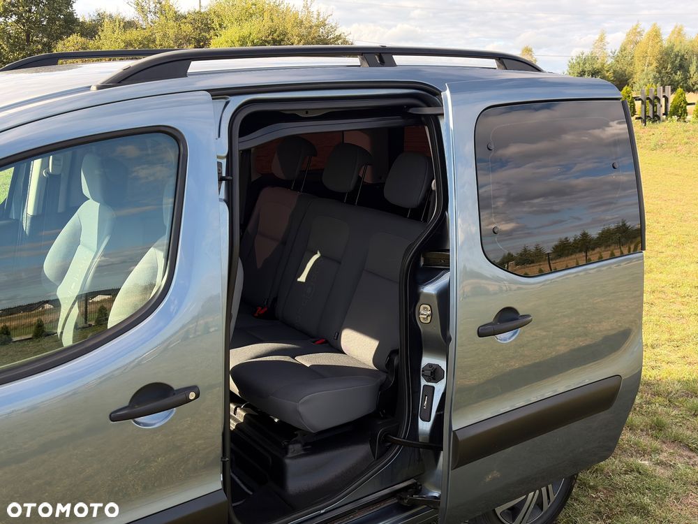 Citroën Berlingo 1.6 HDi Multispace Plus - 26
