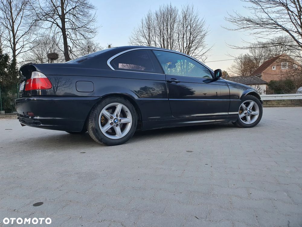 BMW Seria 3 323Ci - 2