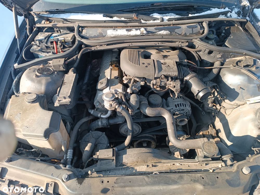 BMW E46 sedan kombi wszystkie części Szybka wysyłka - 31