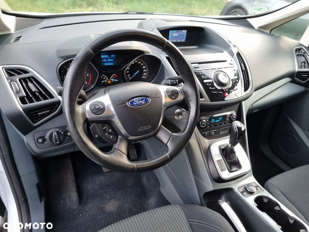 Ford Grand C-MAX 2.0 TDCi Titanium - 19