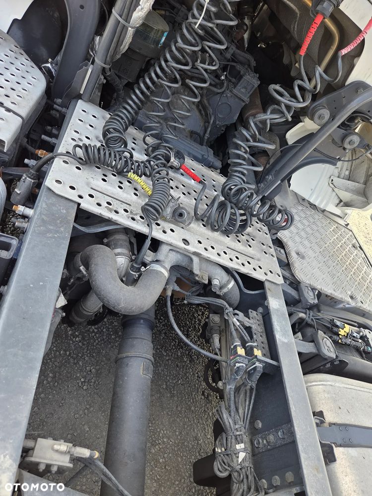 Scania R450 retarder - 11