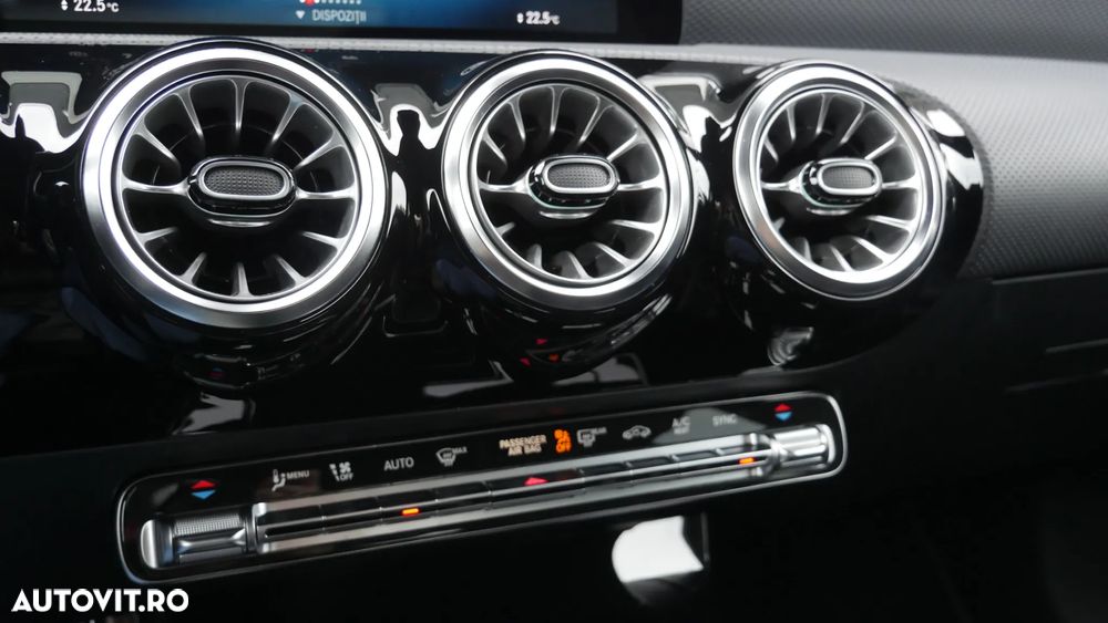 Mercedes-Benz CLA - 19