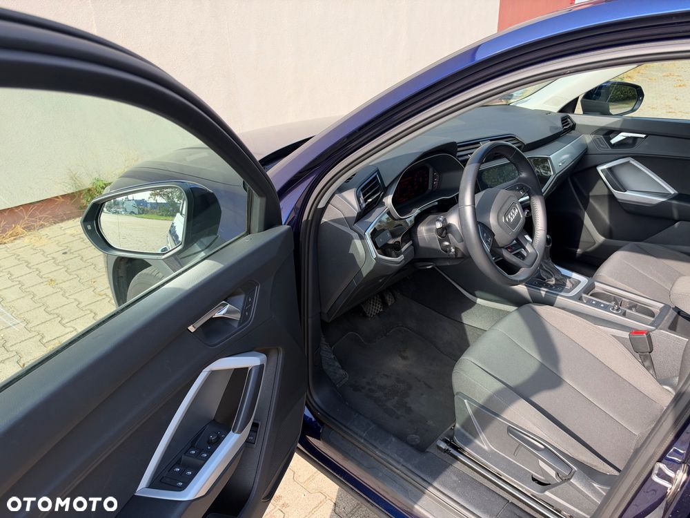 Audi Q3 35 TDI S tronic - 23