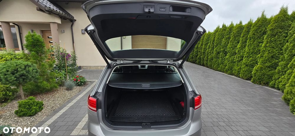 Volkswagen Passat 2.0 TDI BMT Comfortline DSG - 17