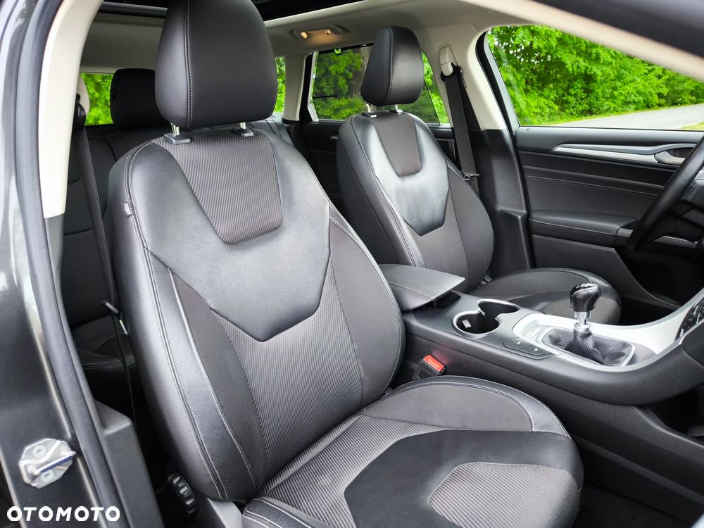 Ford Mondeo - 25
