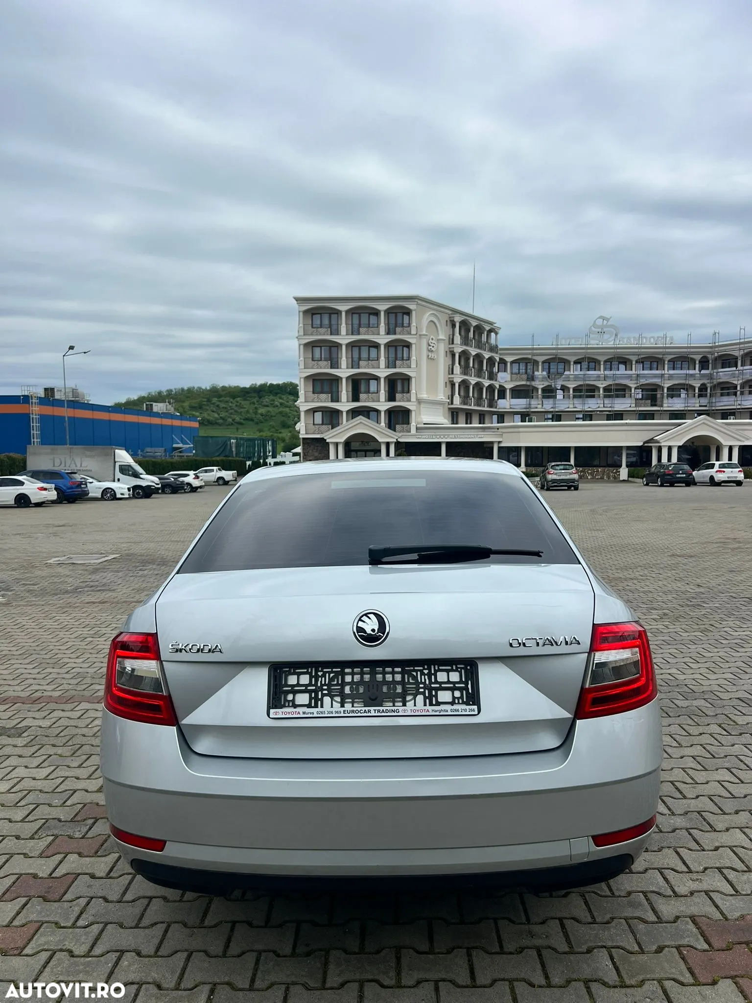 Skoda Octavia 1.6 TDI Avantaj - 14
