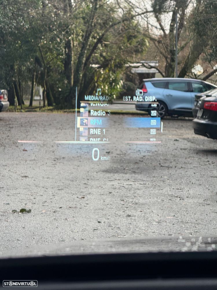 BMW iX xDrive 50 Pack Desportivo - 21