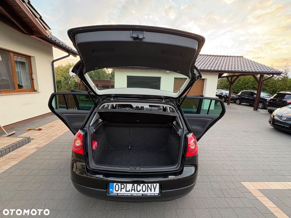 Volkswagen Golf - 26