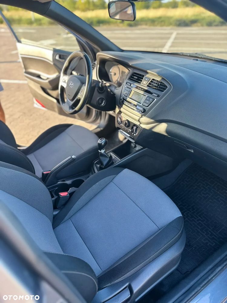 Hyundai i20 1.2 Comfort - 26