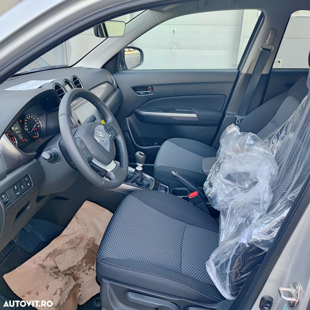 Suzuki Vitara 1.4 Boosterjet MHEV Passion - 6