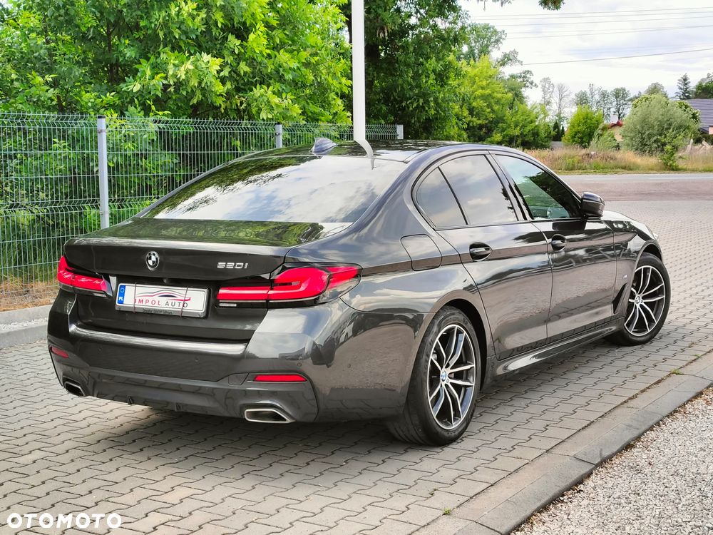 BMW Seria 5 520i mHEV M Sport sport - 2
