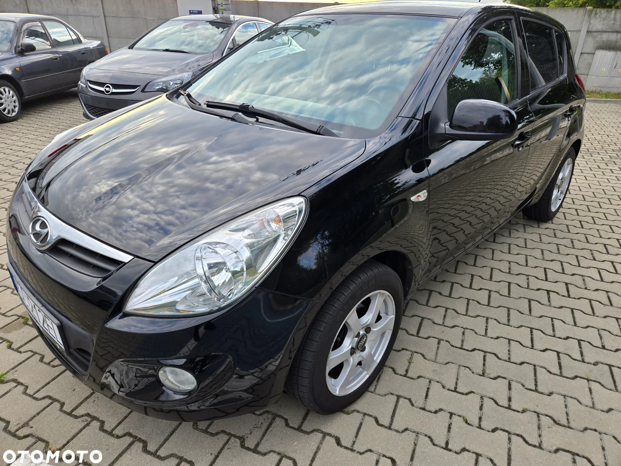 Hyundai i20 - 3