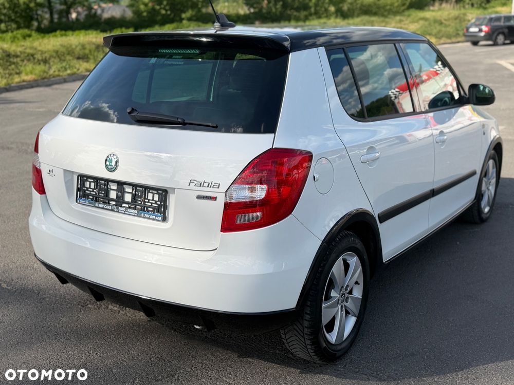 Skoda Fabia 1.2 TSI Monte Carlo - 8