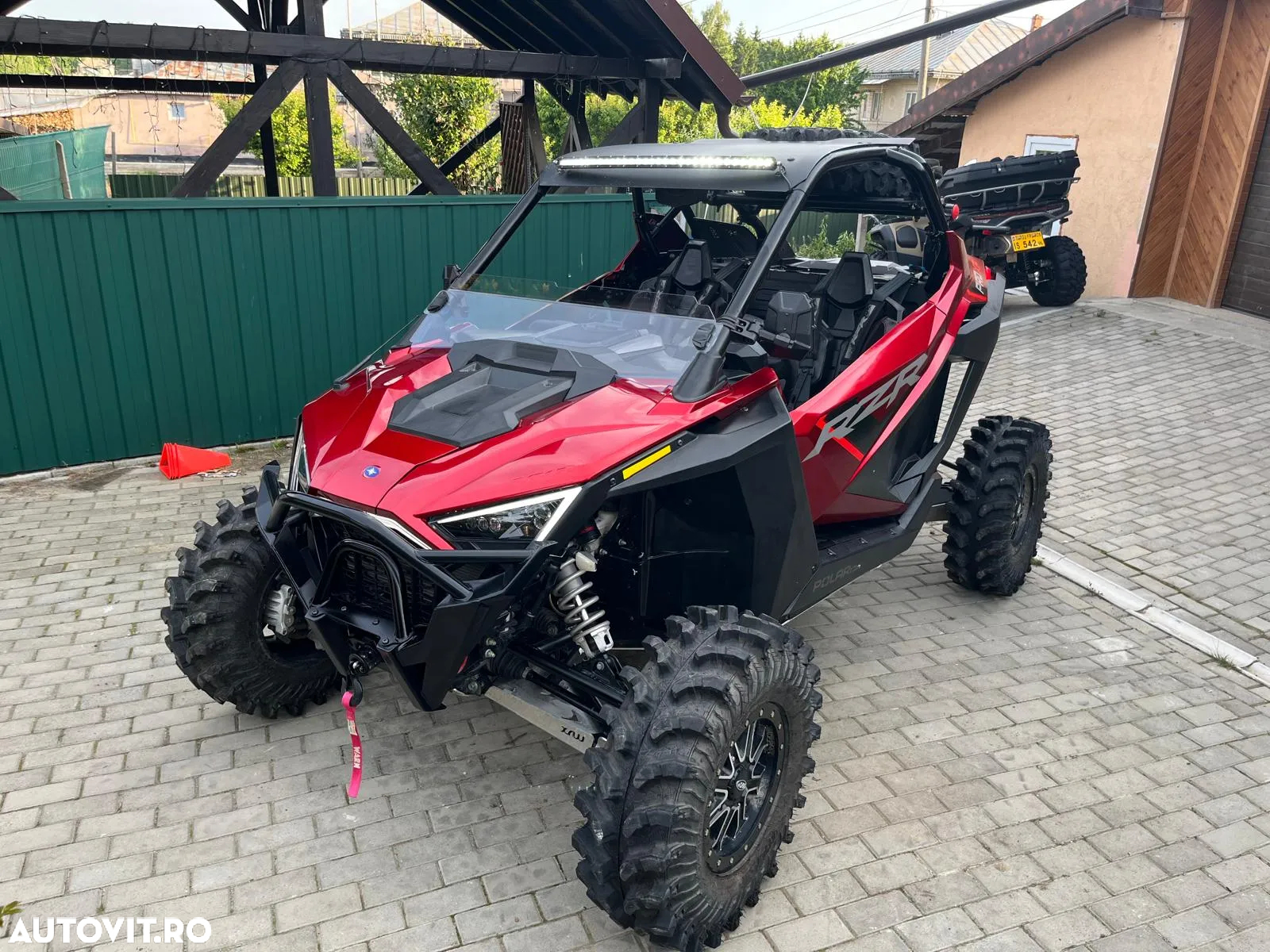 Polaris RZR XP 1000 - 9