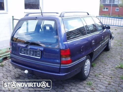 Opel Astra F Sw do ano de 1992 a 1998 - 1
