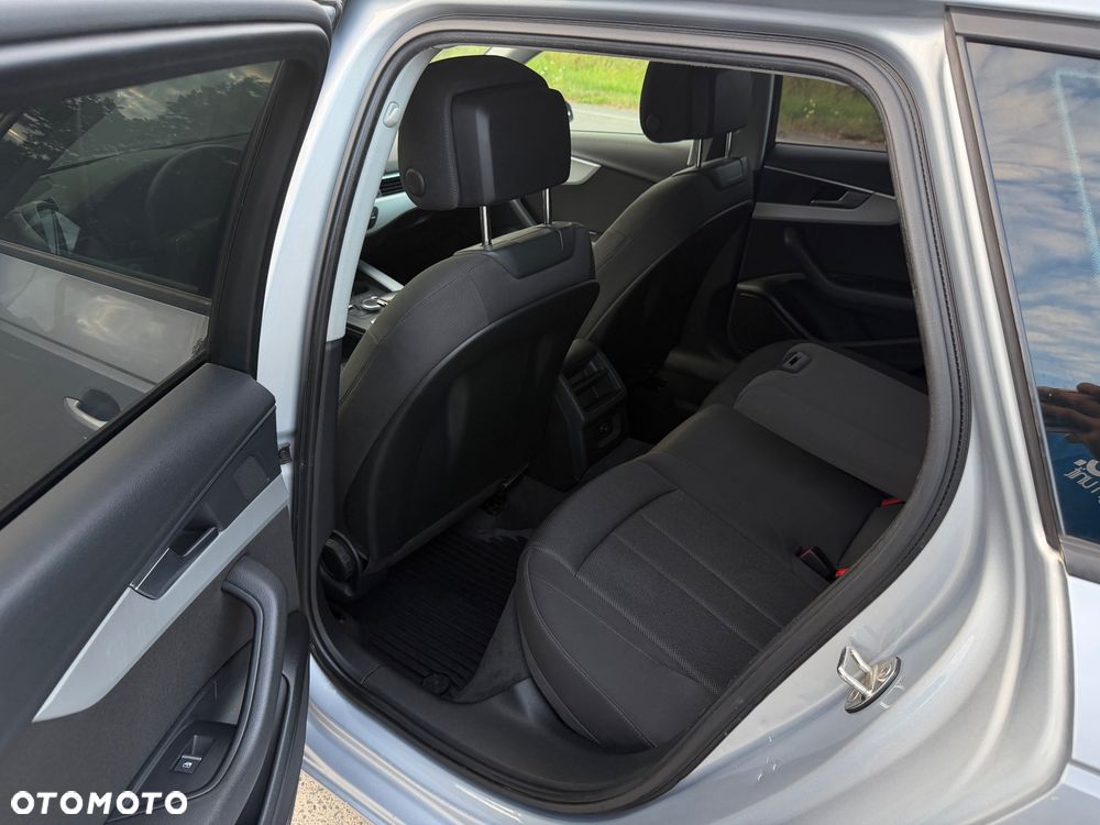 Audi A4 Avant 2.0 TDI S tronic - 13