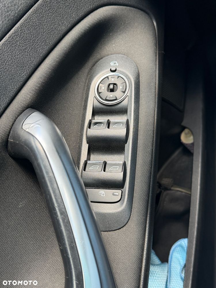 Ford Mondeo 2.0 Trend - 8