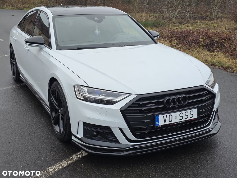 Audi A8 - 1