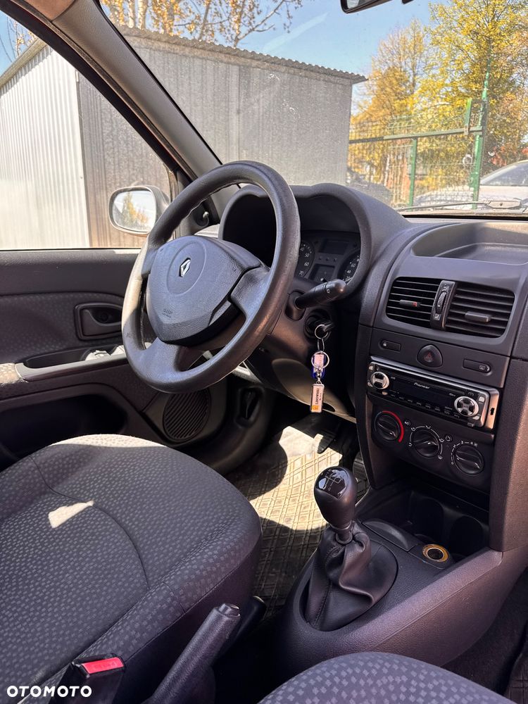 Renault Clio 1.2 Access - 20