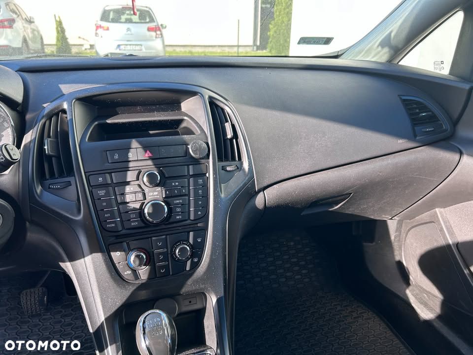 Opel Astra - 2