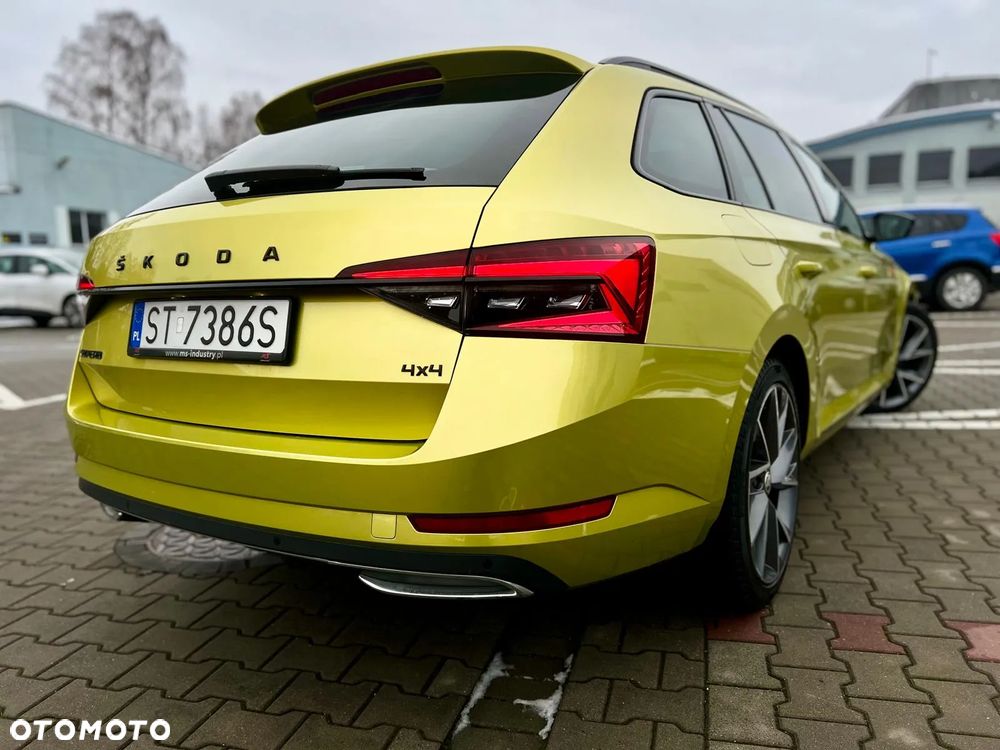 Skoda Superb 2.0 TDI SCR 4x4 Sportline DSG - 8