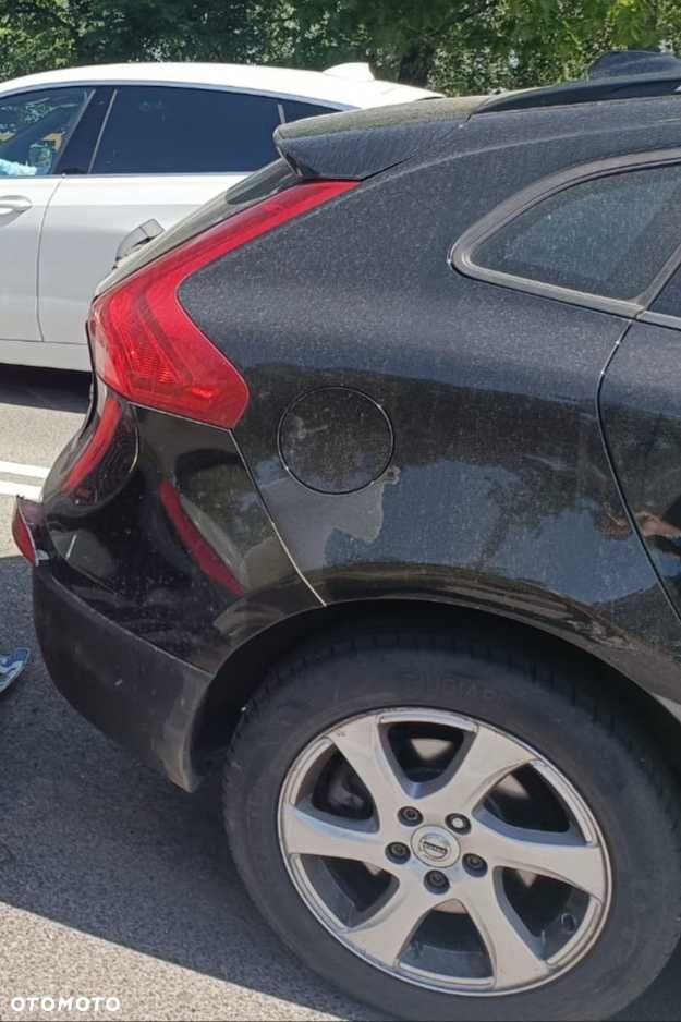 Volvo V40 Cross Country - 5