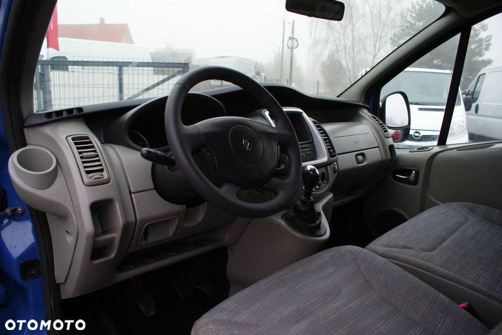 Renault Trafic - 9