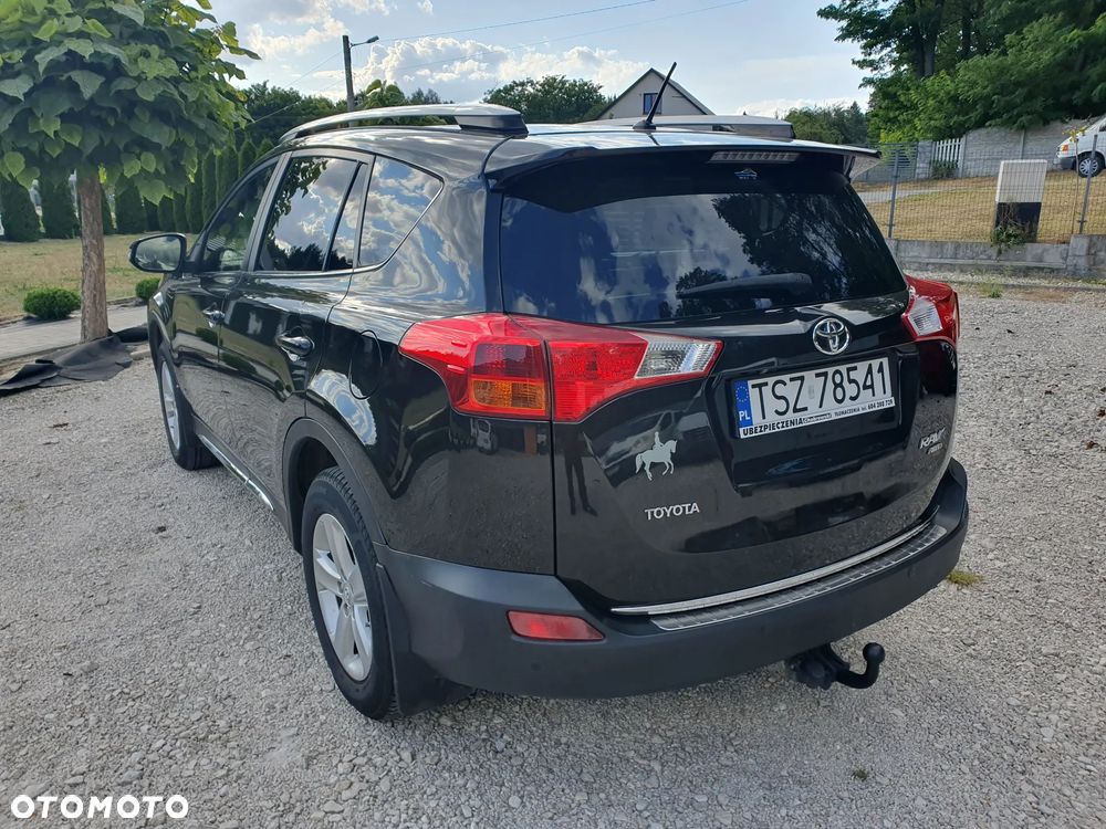 Toyota RAV4 2.2 D-4D 4x4 Automatik Executive - 5