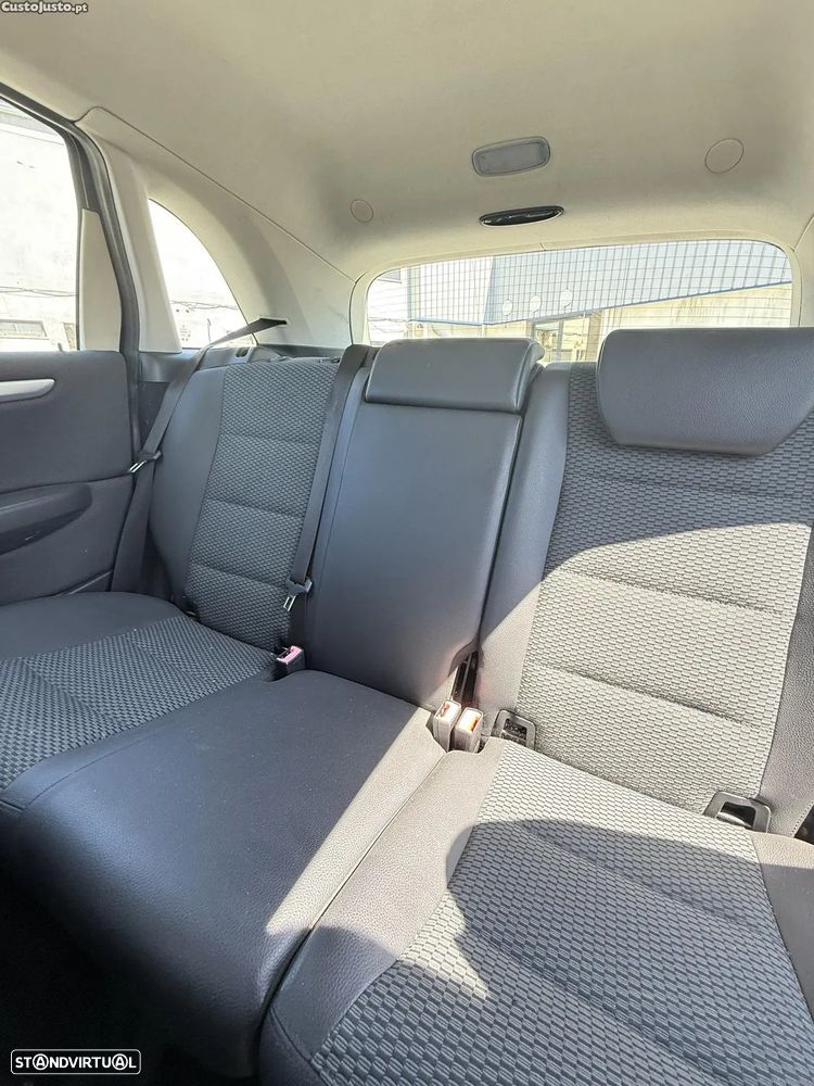 Mercedes-Benz B 180 CDI - 8