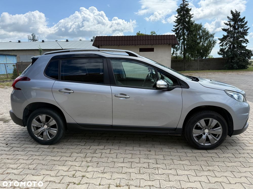 Peugeot 2008 - 4