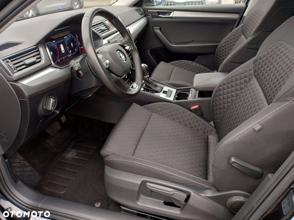 Skoda Superb 1.5 TSI Ambition DSG - 10