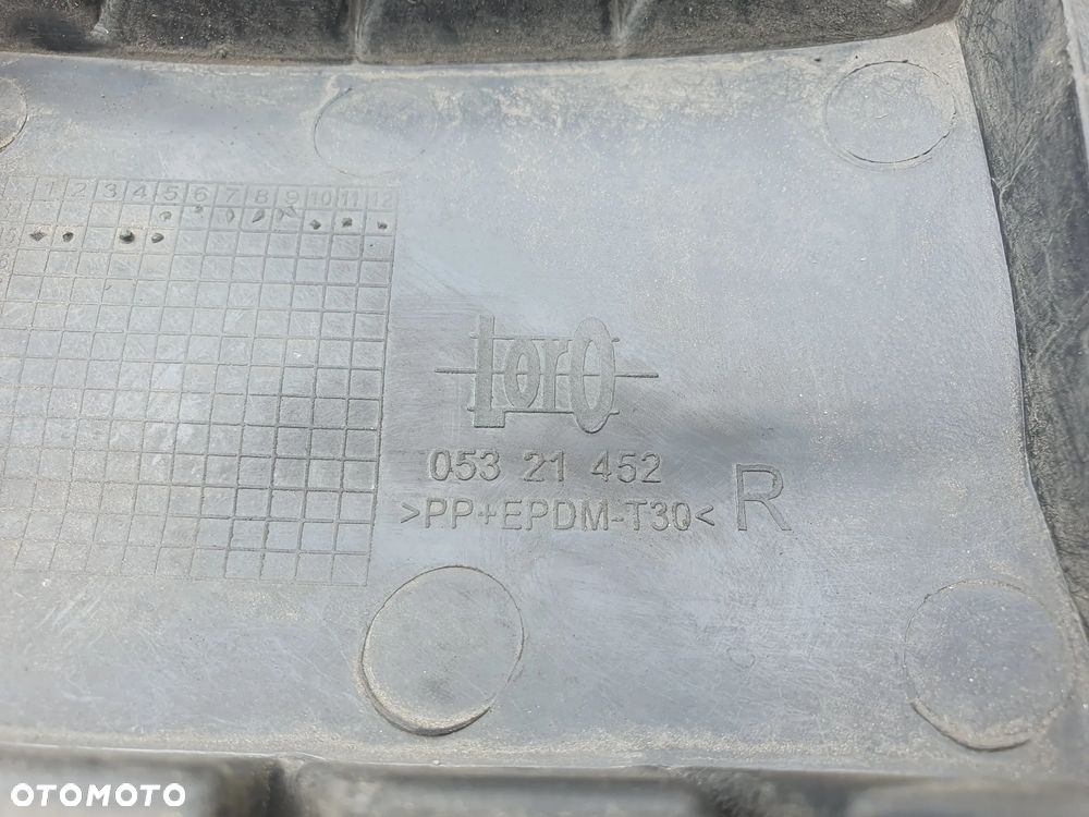 VW PASSAT B5 FL KRATKA ZAŚLEPKA ATRAPA ZDERZAKA PRAWA 05321452 LORO - 3